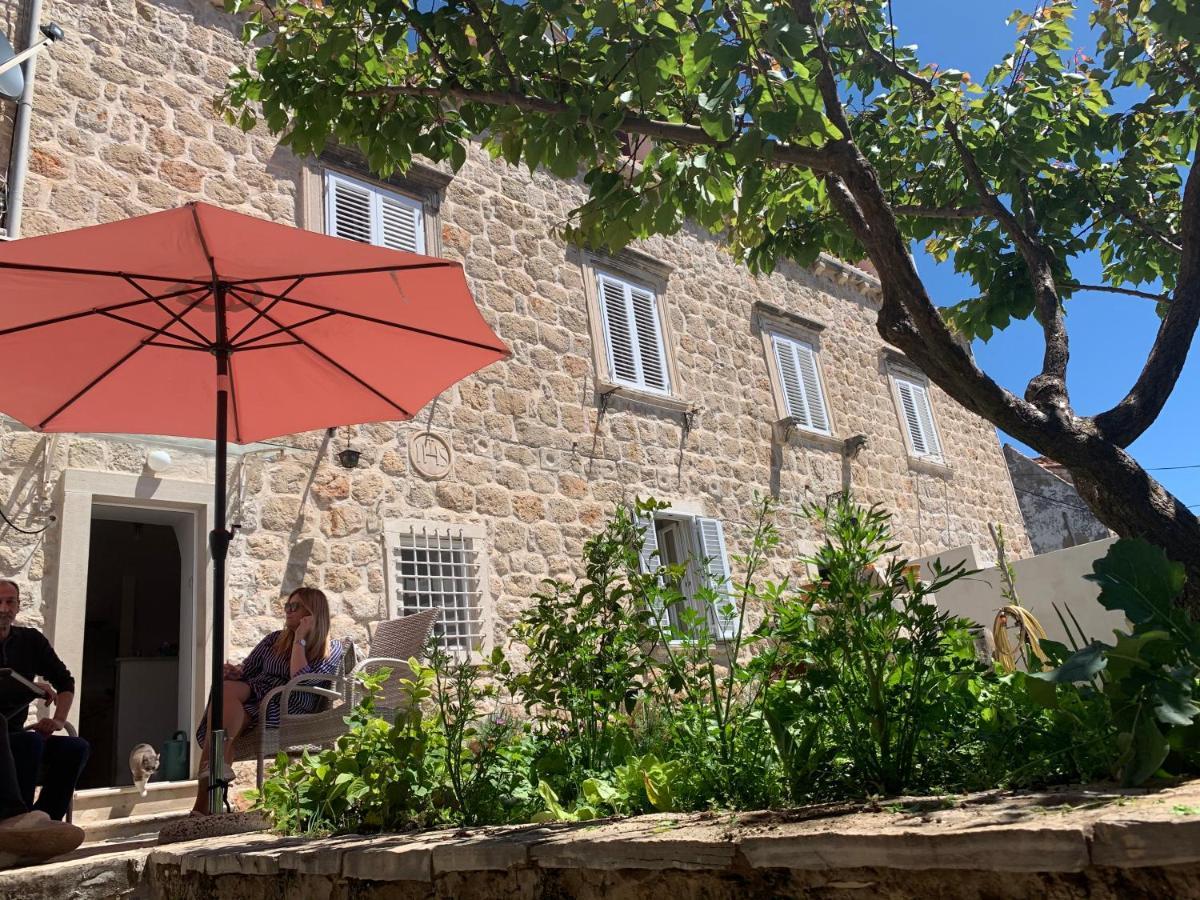 Guesthouse Libertas 1 Dubrovnik Exterior photo